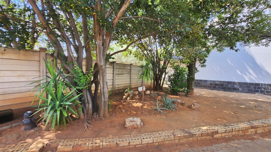 3 Bedroom Property for Sale in Stilfontein North West